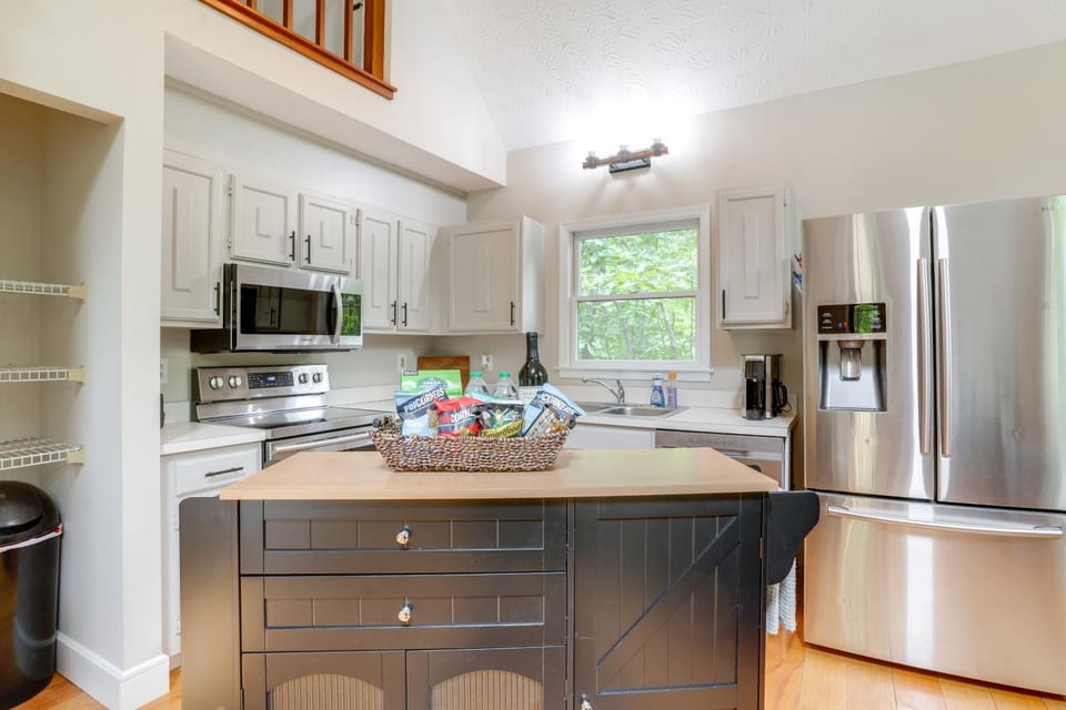 Pet-Friendly Lake Monticello Home w/ Perks! House in Shenandoah Valley