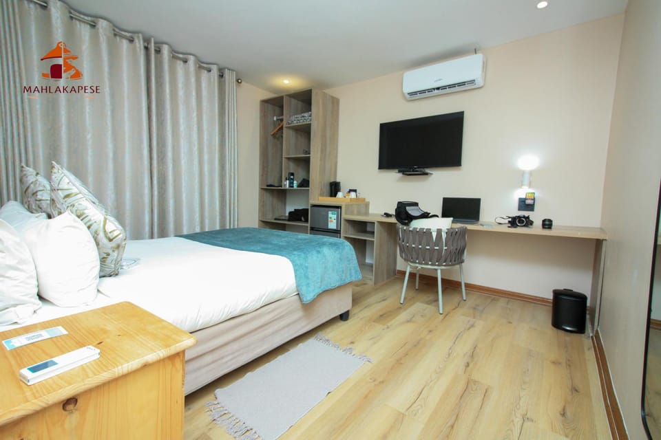 TV and multimedia, Photo of the whole room