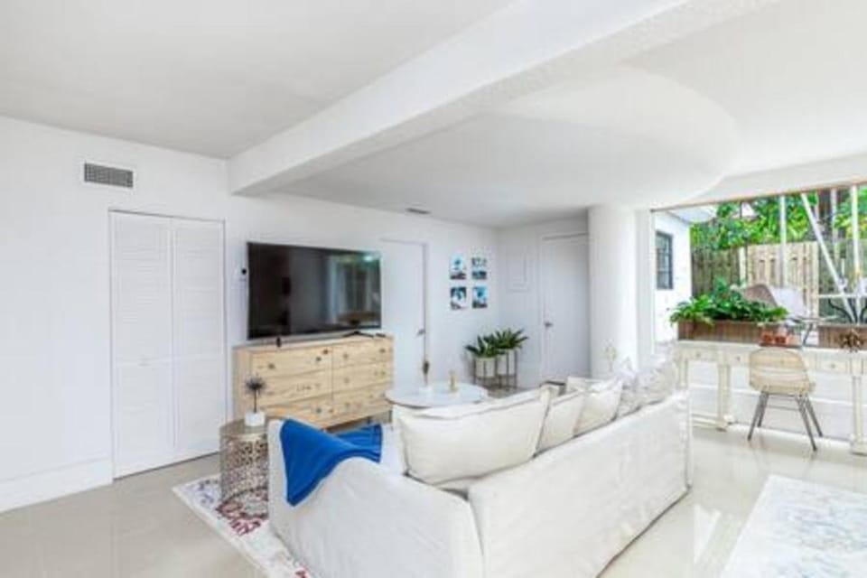 Living room, Other