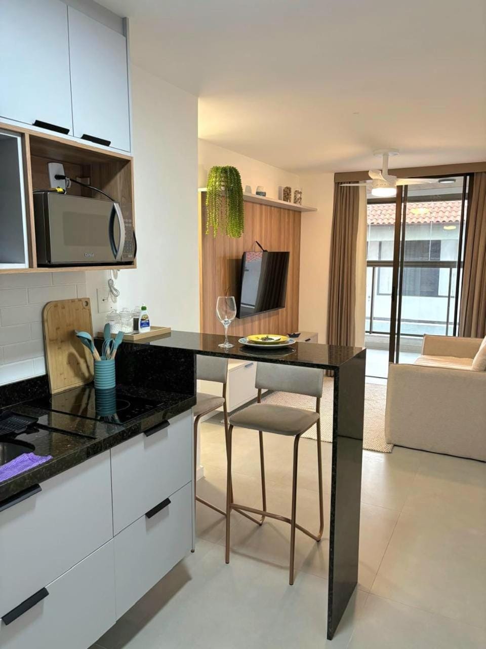 Quarto e Sala alto padrão a 150M da praia de Piratininga Apartment in Niterói