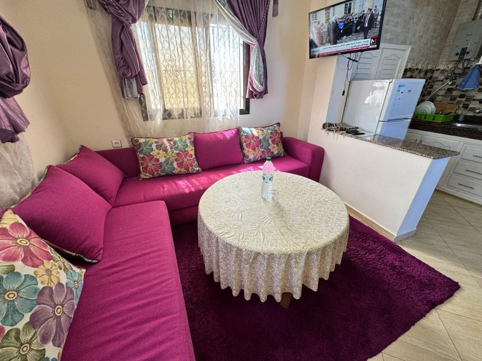 TV and multimedia, Seating area