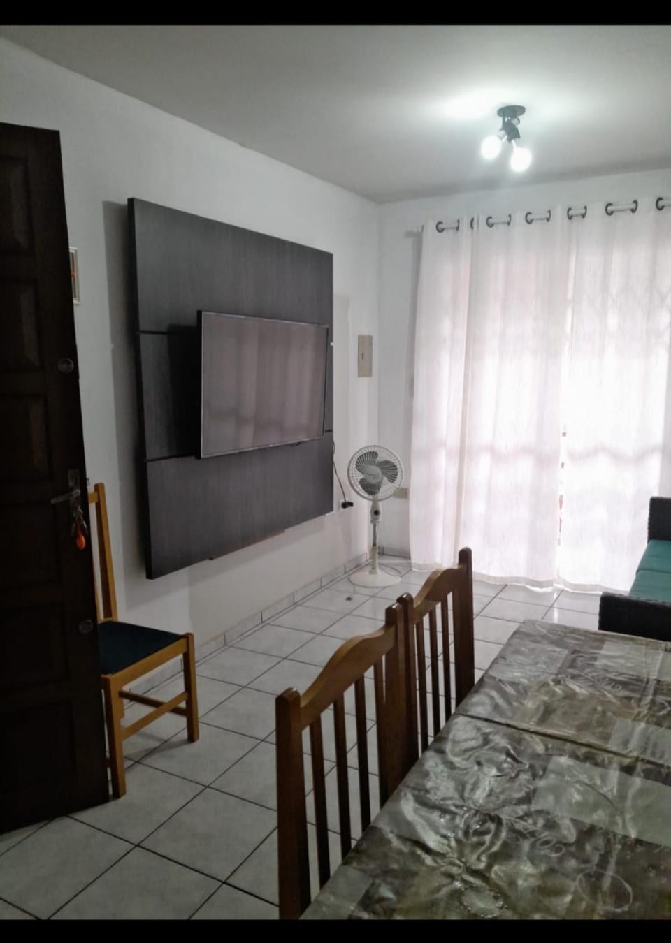 Apartamento Central em Matinhos Apartment in State of Paraná