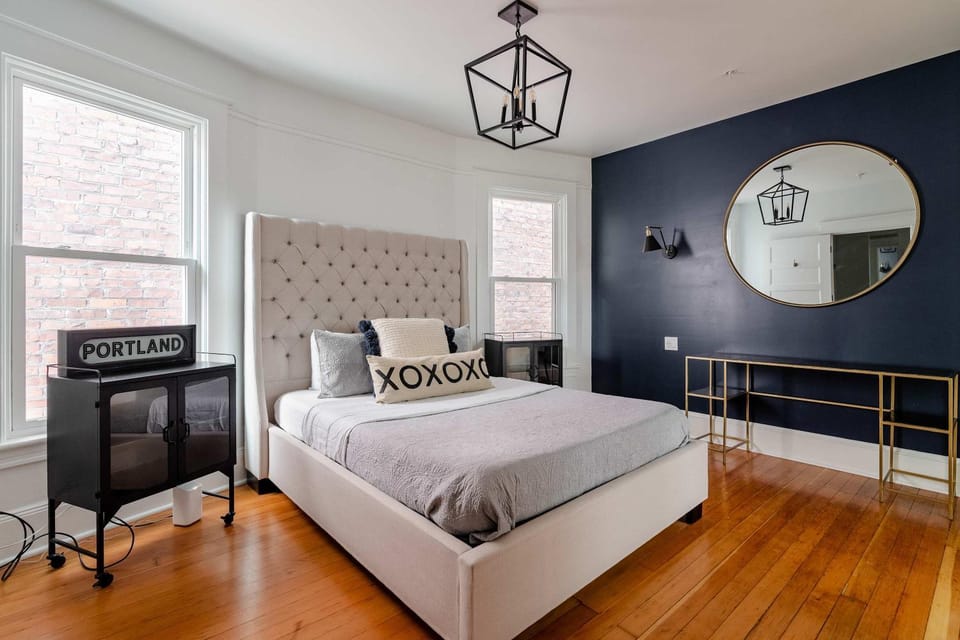 Stay Portland - Sophisticated 2BR - Prime NW 23rd Location House in Portland