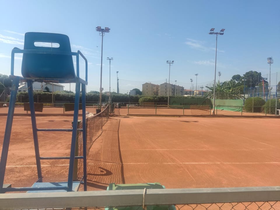 Tennis court, Tennis court, Evening entertainment, Entertainment
