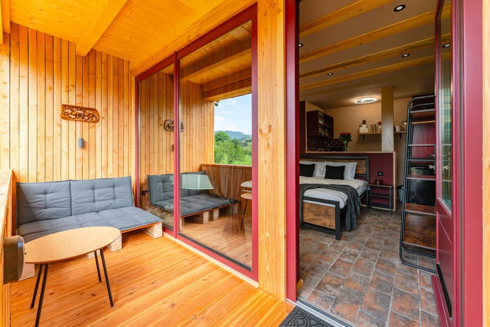 Wezly Tiny House House in Brașov County