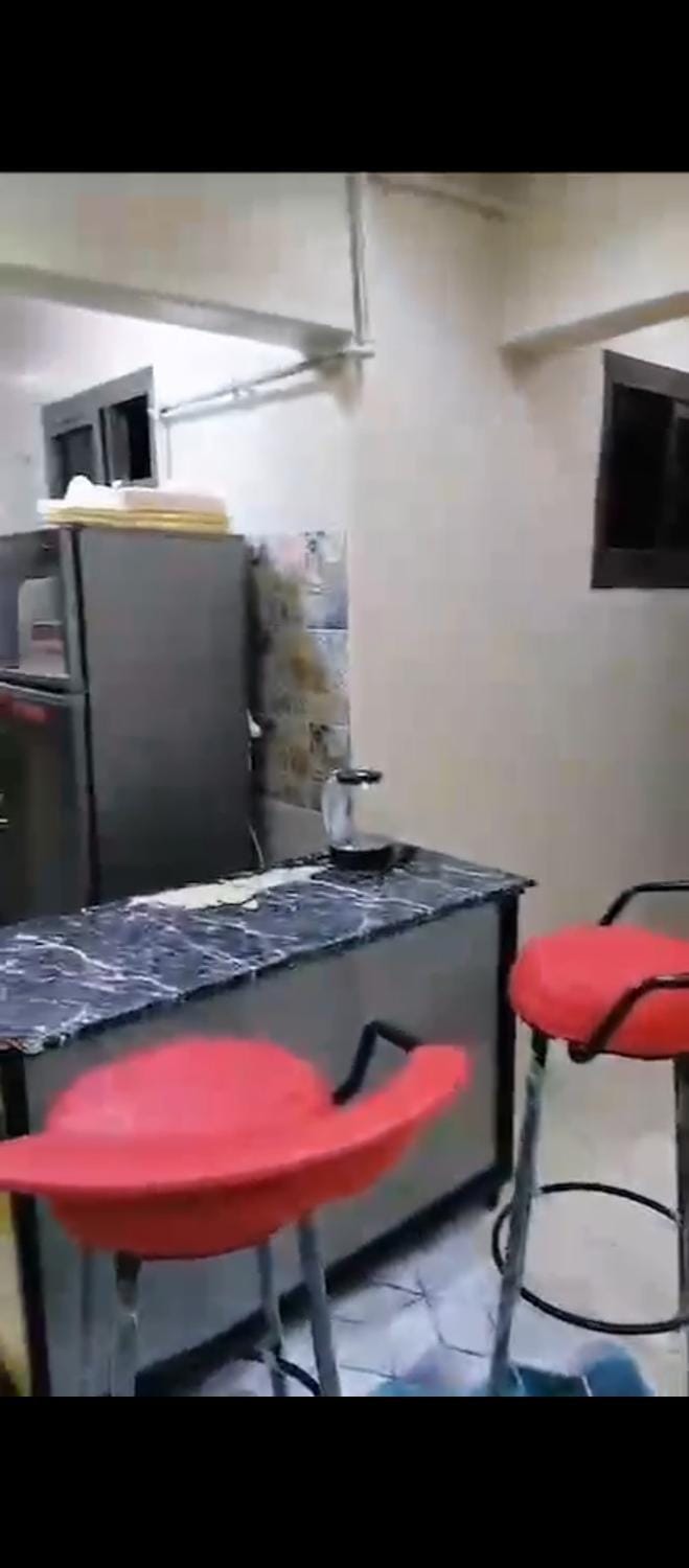 استوديو مفروش جديد مكيف فى الدقى Apartment in Egypt