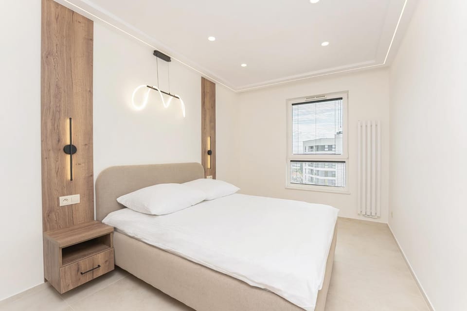 Panorama Baltica 1 - Stylish 15th Floor Apartment with Rooftop Terrace near the Sea and Polsat Plus Arena Stadion Stadium FREE PARKING Gdansk Letnica Apartment in Gdansk