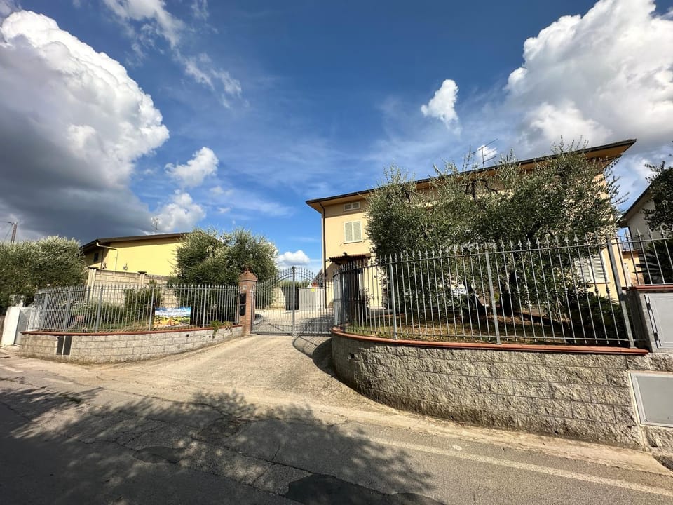 Casa in mezzo agli Ulivi Bed and Breakfast in Emilia-Romagna
