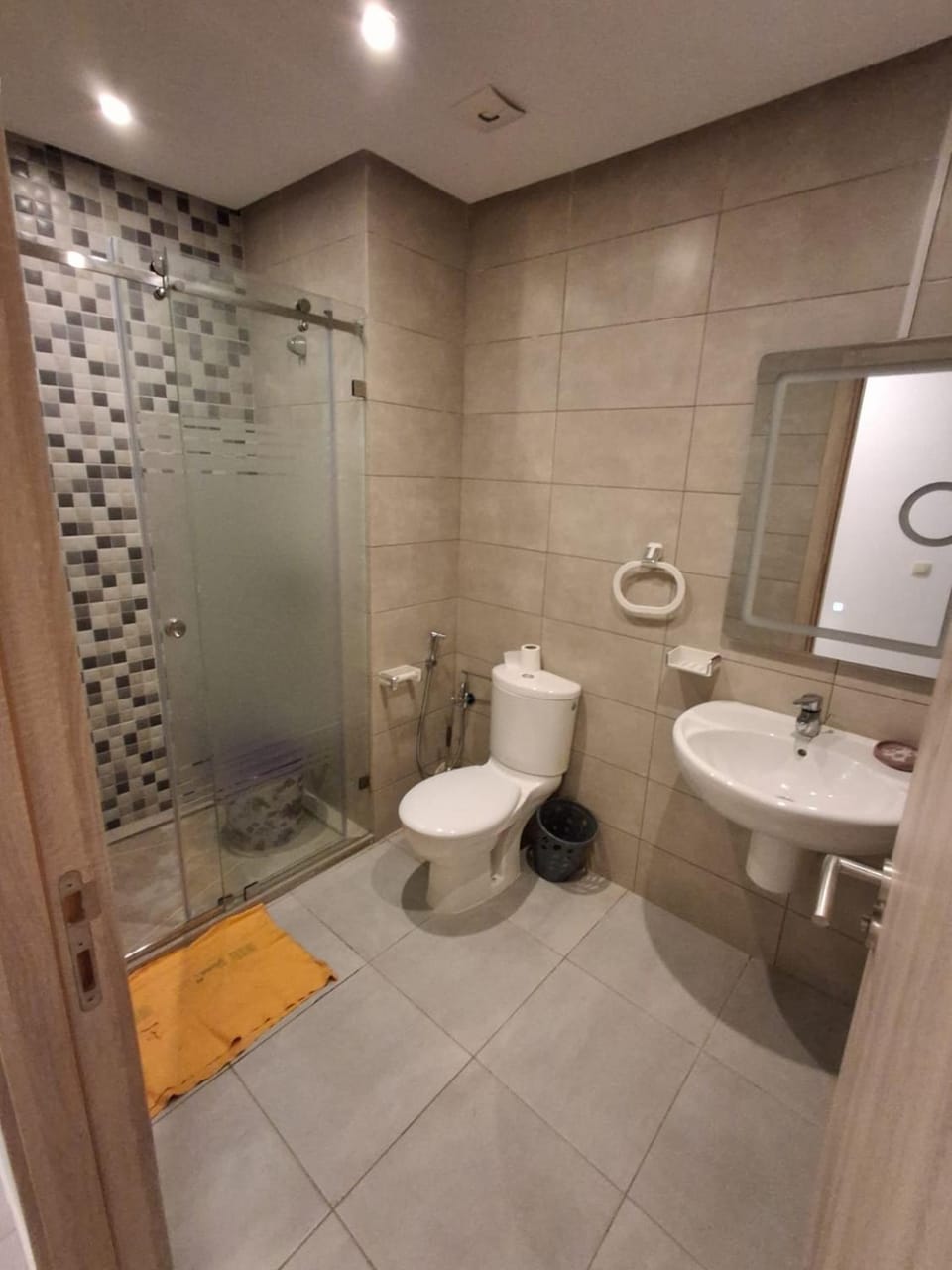 Appartement à Costa Mar entre piscine et plage Apartment in Tangier-Tétouan-Al Hoceima