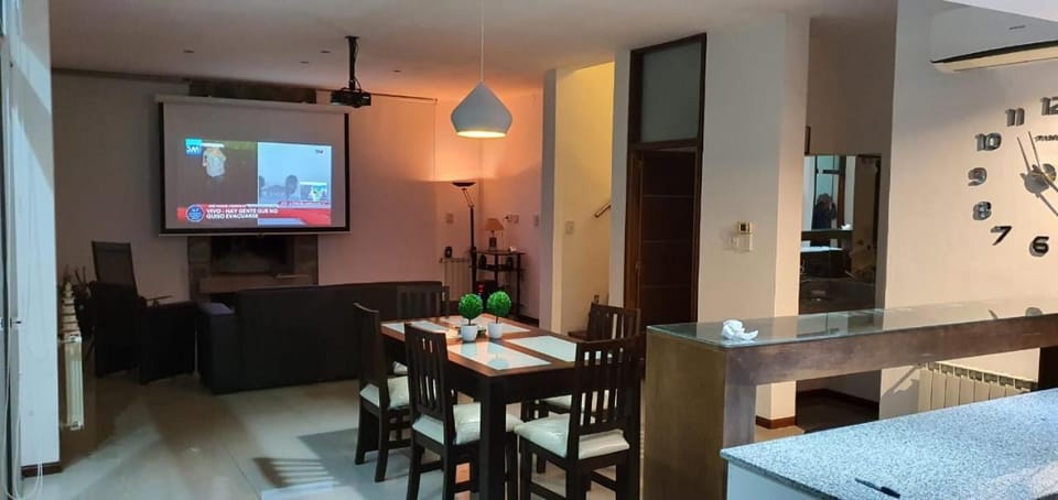 Communal lounge/ TV room, Kitchen or kitchenette, Dining area