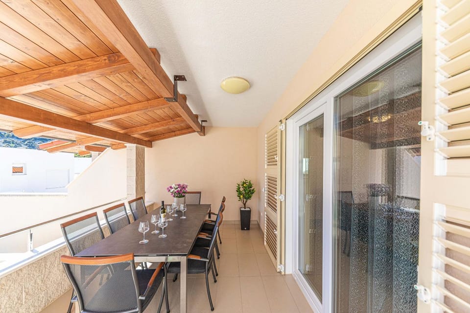 Balcony/Terrace, Seating area, Dining area