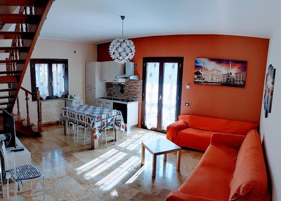 TV and multimedia, Kitchen or kitchenette