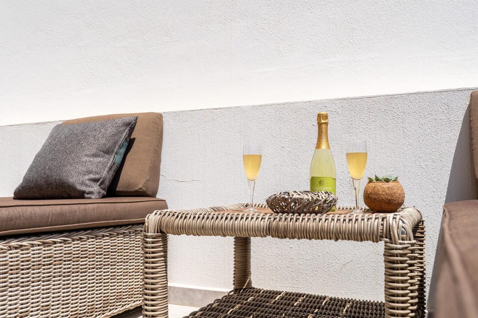 Vitismar GroundFloor Apartment with Direct Pool Access in Albufeira Apartment in Guia