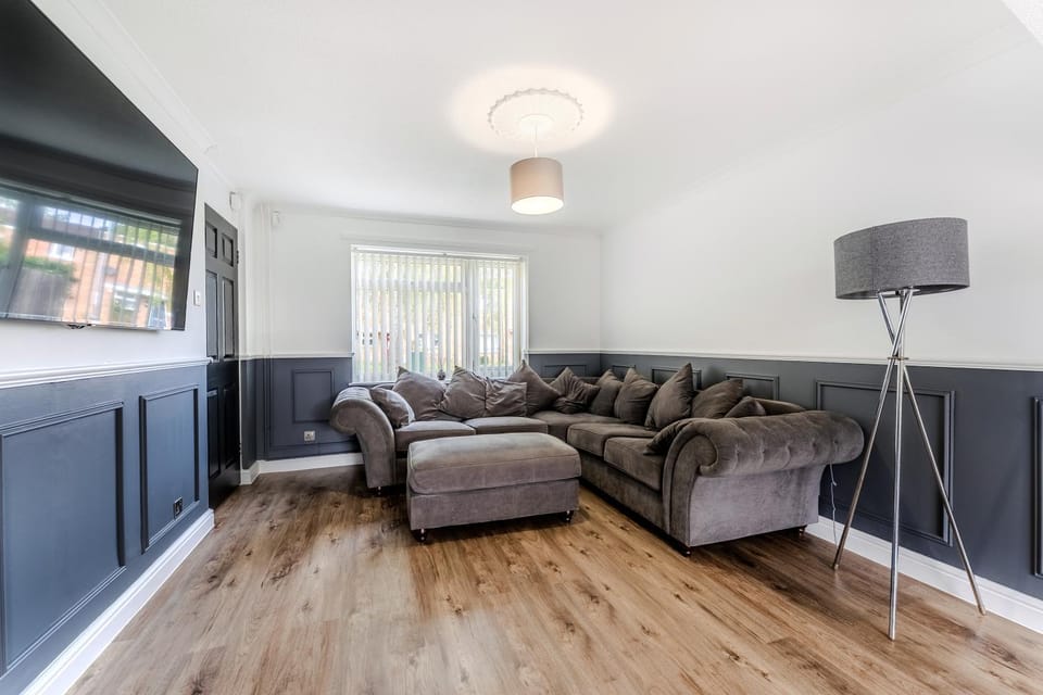 TV and multimedia, Living room, Seating area