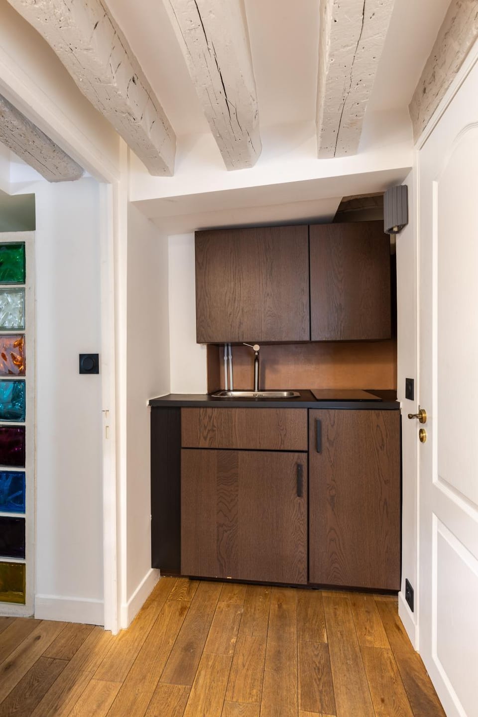 Kitchen or kitchenette, wardrobe