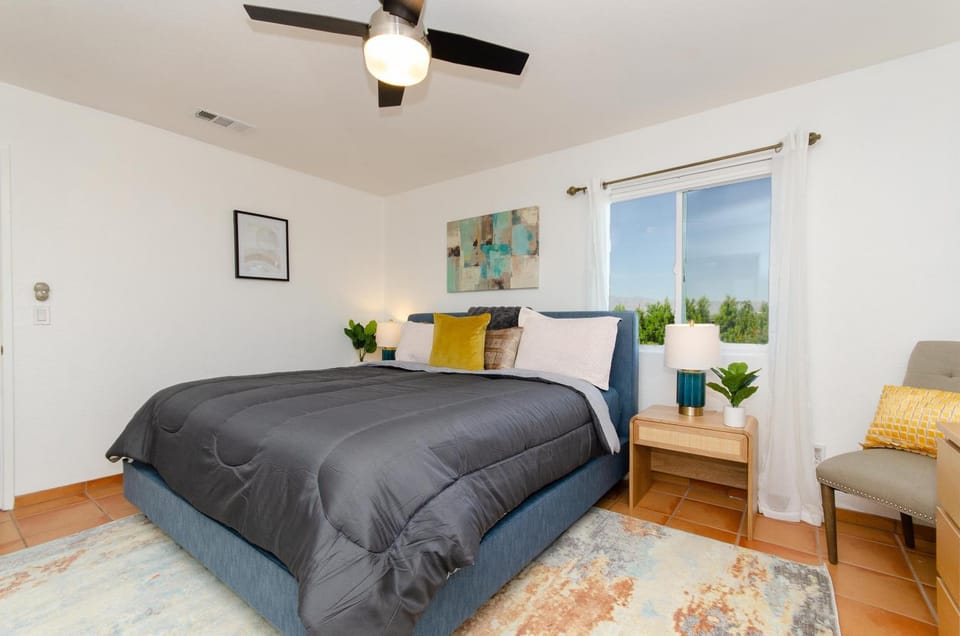 Zen Palm Springs Home with Pool Spa mountain view Apartment in Palm Springs