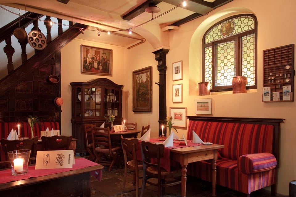 Restaurant/places to eat