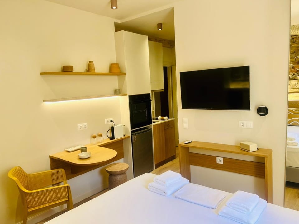 TV and multimedia, Kitchen or kitchenette