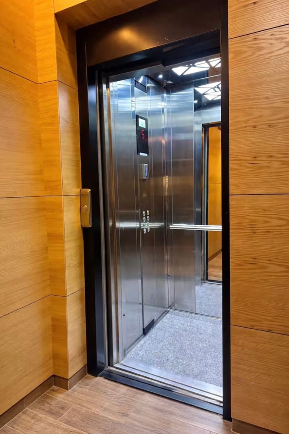 elevator