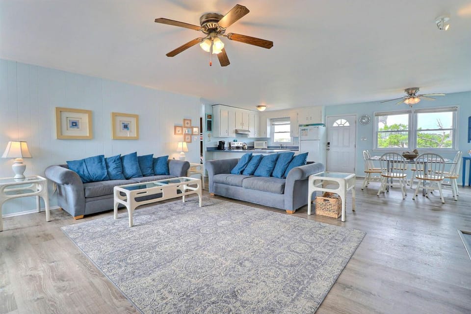 4140 - Beach Carousel House in Kitty Hawk