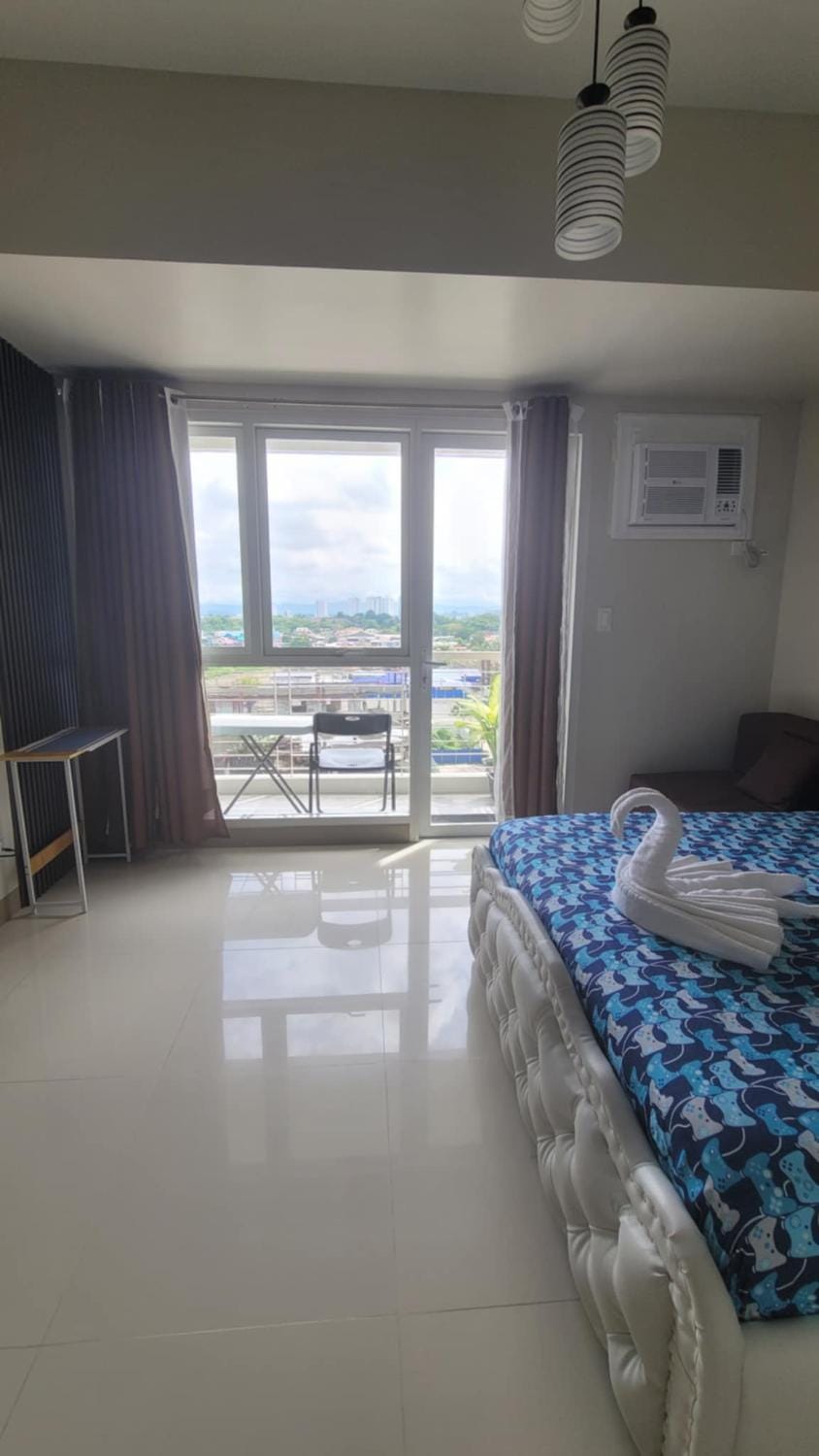 Onelakeshore condominuim Apartment hotel in Davao City
