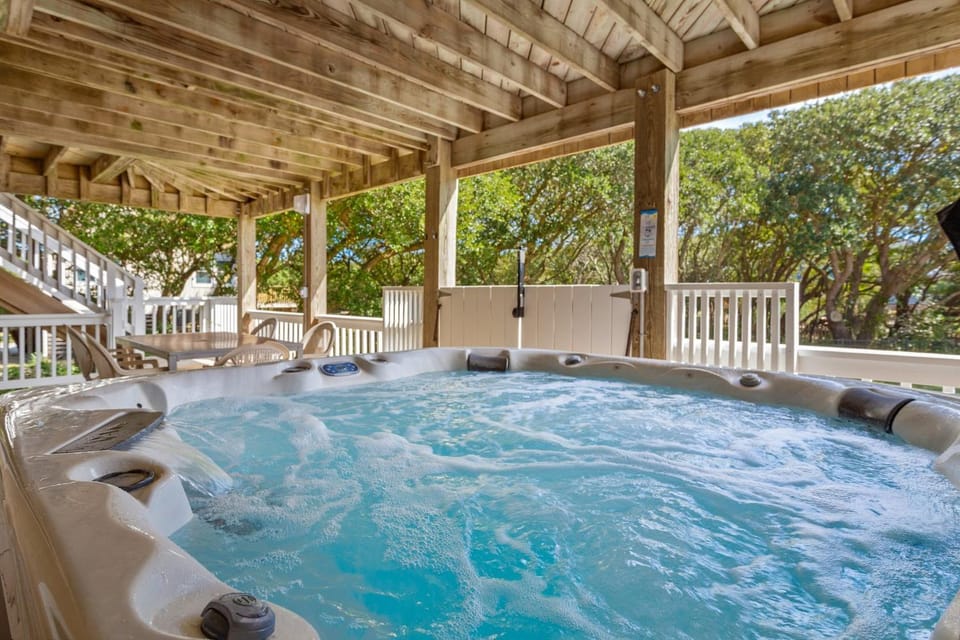 3011 - Totally Beachin' House in Southern Shores