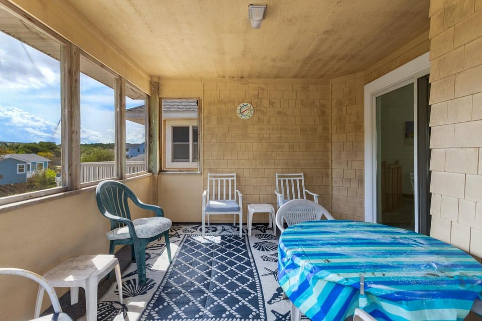 3011 - Totally Beachin' House in Southern Shores