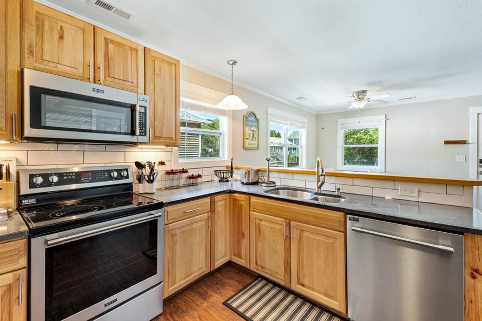 5031 - Stumbling Distance House in Kill Devil Hills
