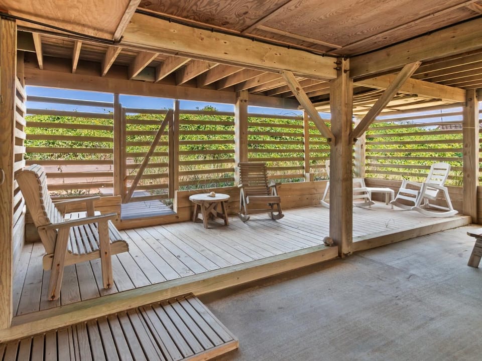 PW10 - Sapphire Shores House in Southern Shores