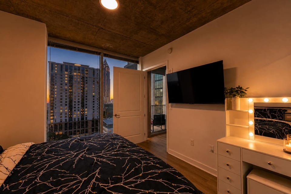 Midtown Atlanta 1BR BeltLine Rooftop Pool LuxePad Apartment in Atlanta