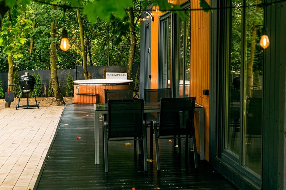 Patio, Day, Garden, Balcony/Terrace, Dining area, Garden view