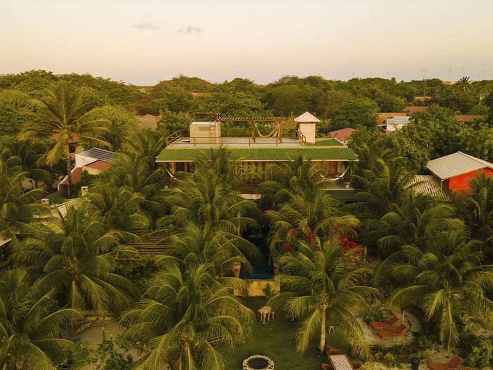 Facade/entrance, Bird's eye view, Lake view