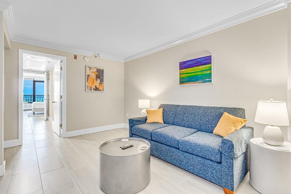 Paradis By Casanita - Oceanfront Lux Designer Suite House in Myrtle Beach