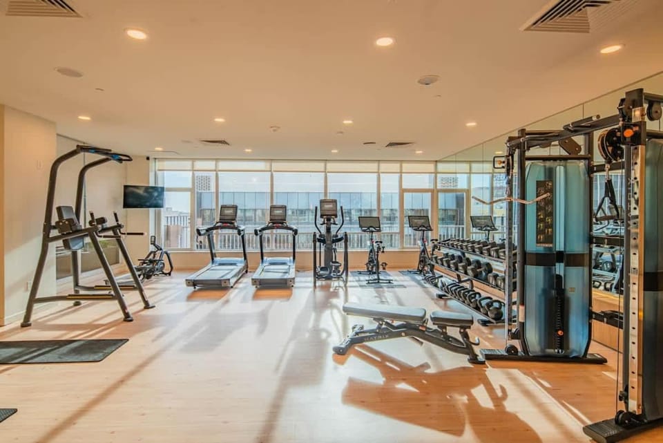 Tranquil 1BR with Parking Gym Pool Apartment in Phoenix