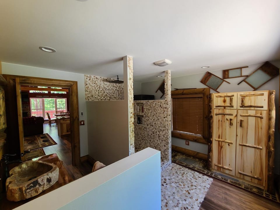 A Birds Eye View Cabin Rentals Cabin in Laurel Township