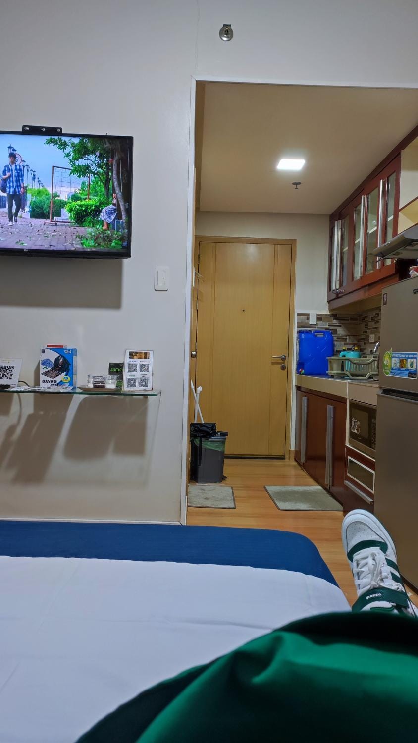 Low-key Suites Trees Residences Apartment hotel in Quezon City