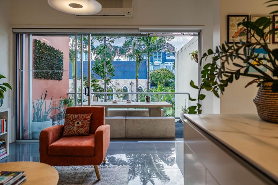 Living room, Seating area