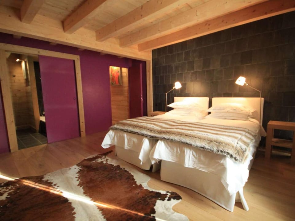 Chalet de luxe au pied des pistes avec jacuzzi et WIFI - FR-1-524-139 Chalet in Morzine
