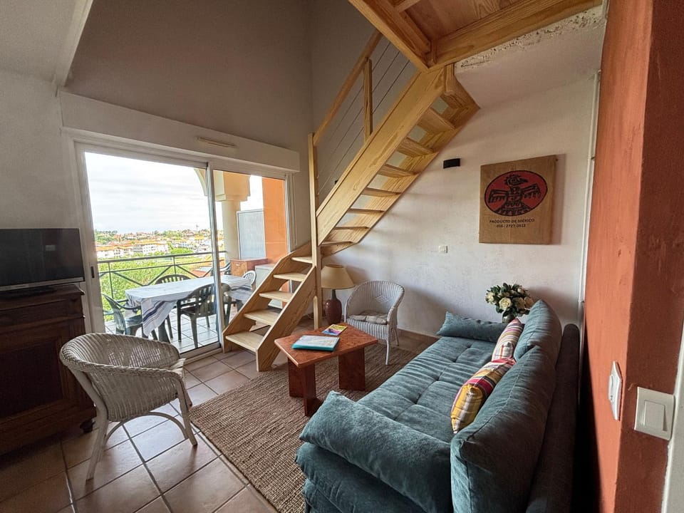 Appartement 6 pers avec vue Socoa et terrasse - FR-1-239-1142 Apartment in Ciboure