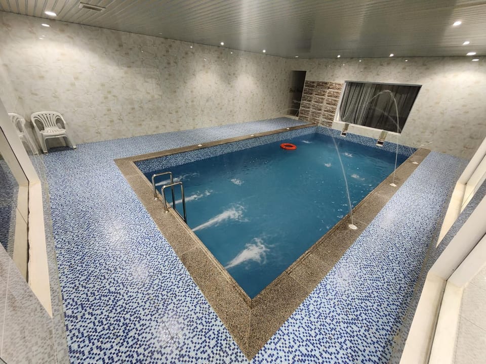Pool view, Swimming pool, Swimming pool