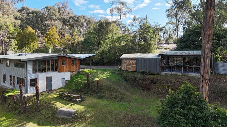 Killawarra House, Bush Luxury! House in Healesville