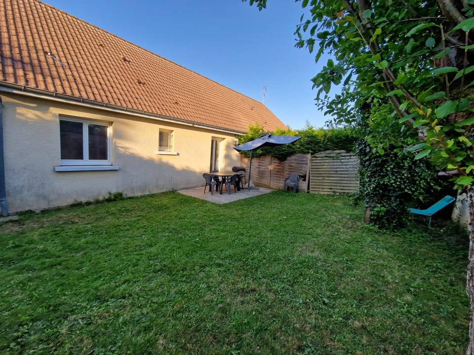 Property building, Garden