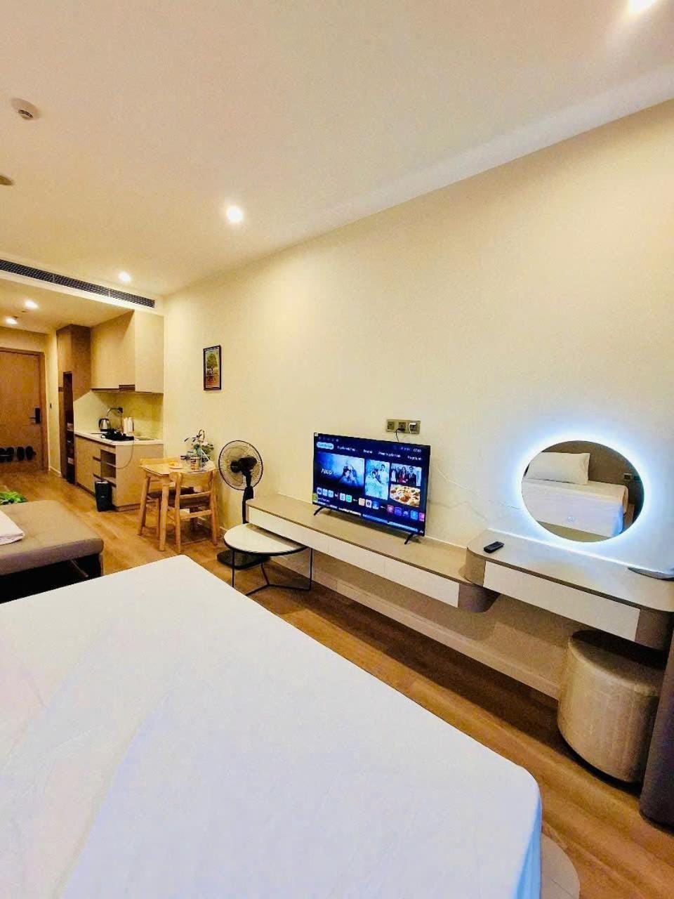 Homestay ICON40 Hạ Long Quảng Ninh Apartment in Vietnam