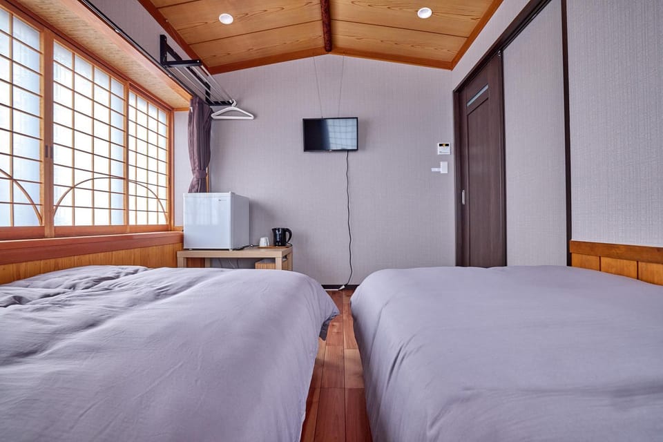 ホテル海里 Hostel in Shizuoka Prefecture