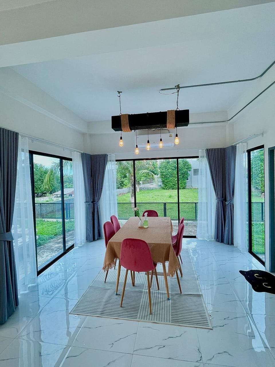 Seating area