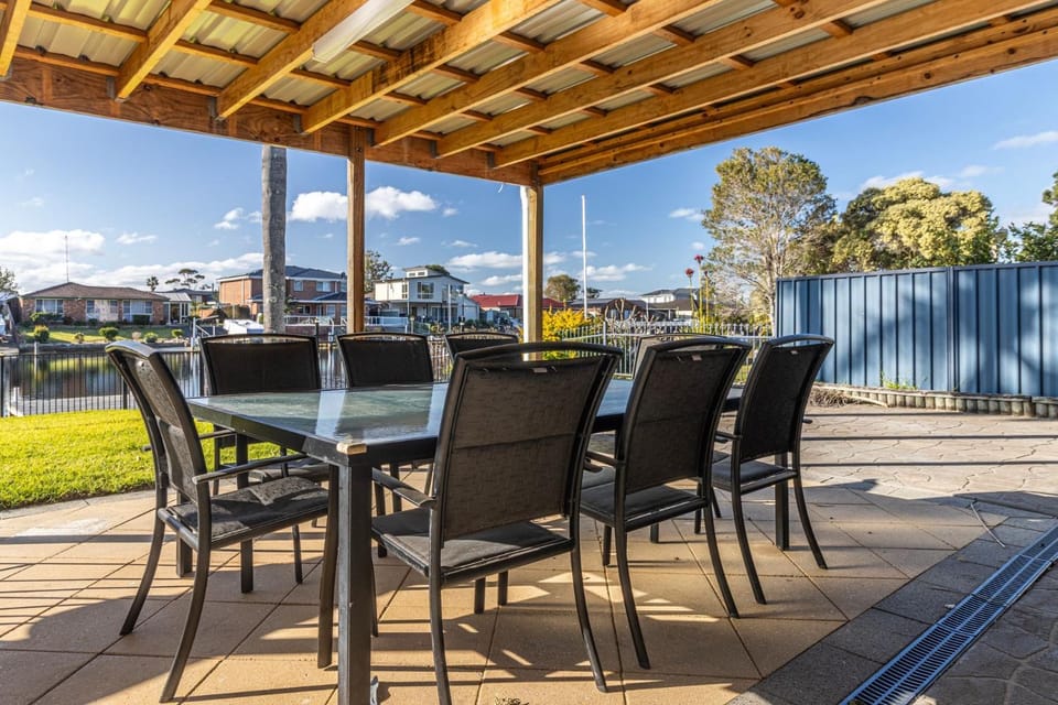 Patio, Day, View (from property/room), Dining area
