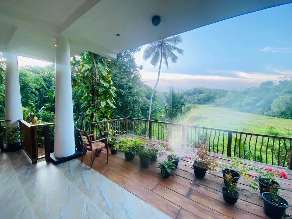 Rosie Breeze Apartment in Southern Province