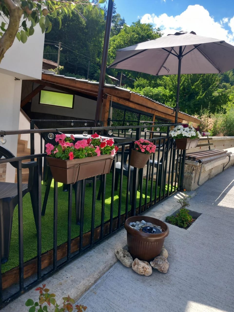 Къща за гости "НА СЕЛО" Грохотно Bed and Breakfast in Plovdiv Province