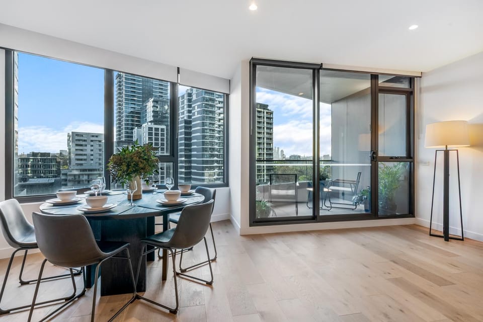 A South Yarra Gem on Chapel St Apartment in Melbourne