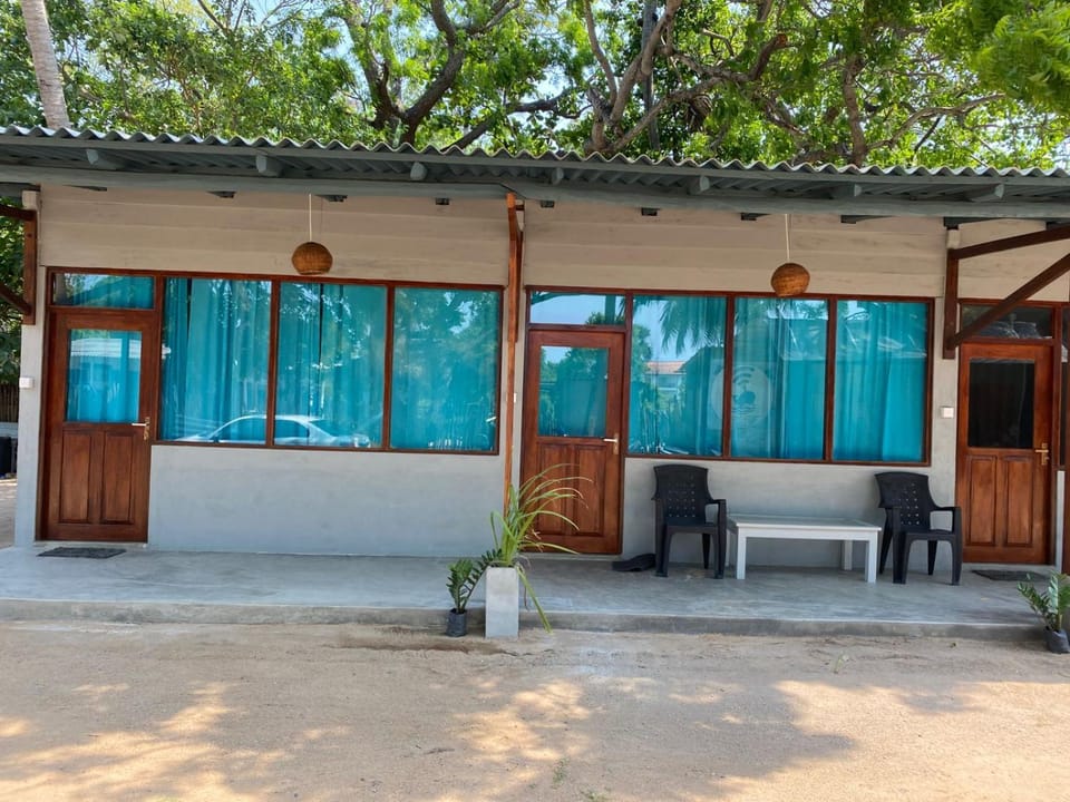 Vibration Nilaveli Bed and Breakfast in Sri Lanka